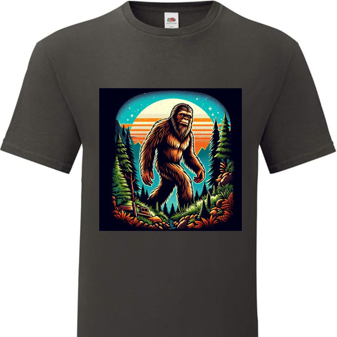 Huge Skookm T-shirt